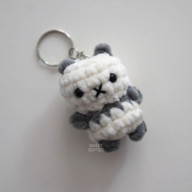20-Minute Panda Bear free crochet pattern by Jade