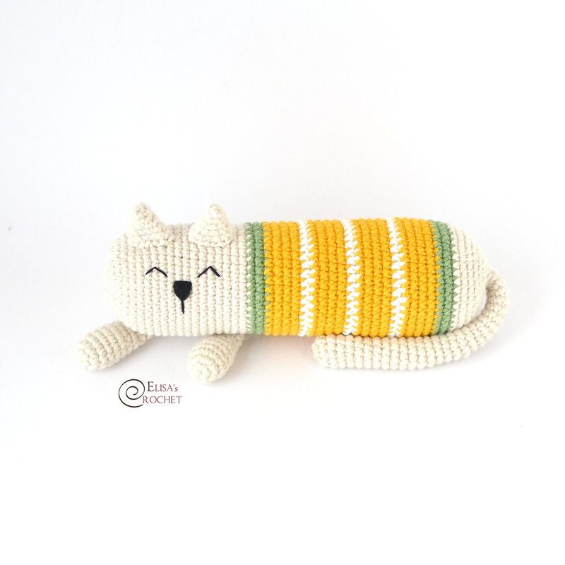 Arturo the Sleepy Cat free crochet pattern by Elisa Sartori