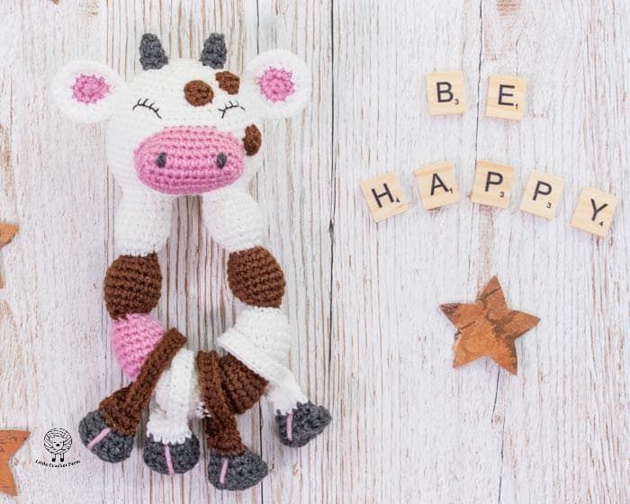 Baby Cow Rattle free crochet pattern by Ana Figueiredo