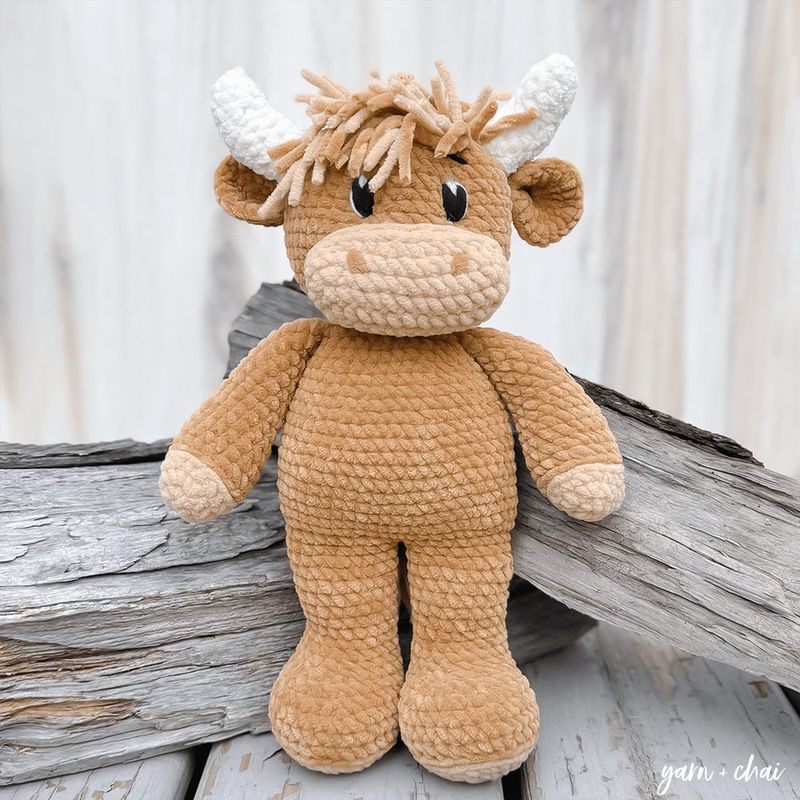 Amigurumi Highland Cow by Yarn + Chai free crochet pattern by Yarn + Chai