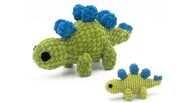 Brodie the Stegosaurus free crochet pattern by Mariska Vos-Bolman
