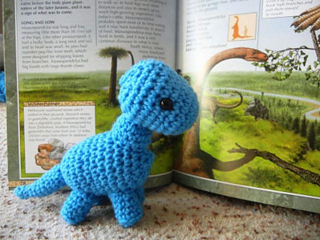 Baby Brachiosaurus free crochet pattern by Jana Whitley