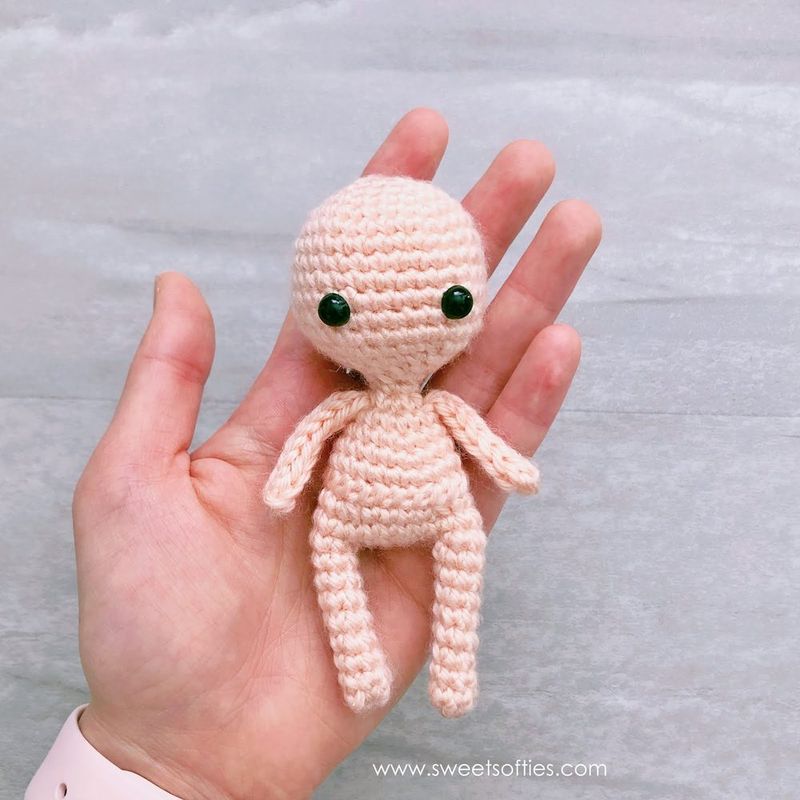 Baby Bean Doll free crochet pattern by Jade