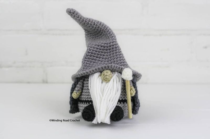 Epic Wizard Gnome free crochet pattern by Lindsey