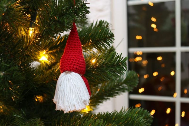 Norbert the Gnome free crochet pattern by Stella Sharafi