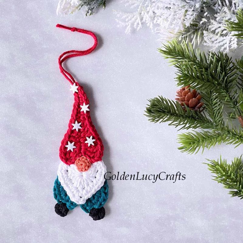 Heart Gnome Ornament free crochet pattern by Olena