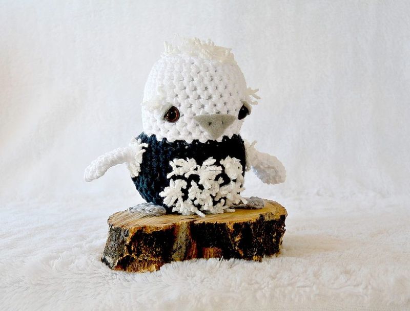 Crochet Baby Penguin free crochet pattern by Jessica