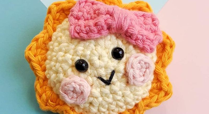 Mini Amigurumi Sun free crochet pattern by Juli Anne